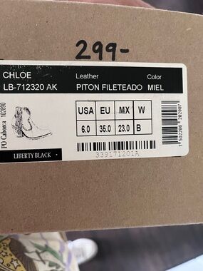 Chloe Miel Piton Fileteado Leather Ankle Boot